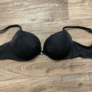 Victoria’s Secret push up bra